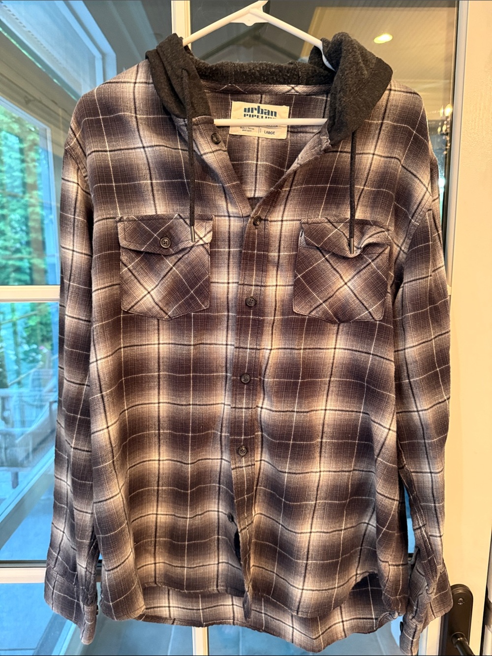 urban pipeline Black & Gray Plaid Hooded Flannel Shirt